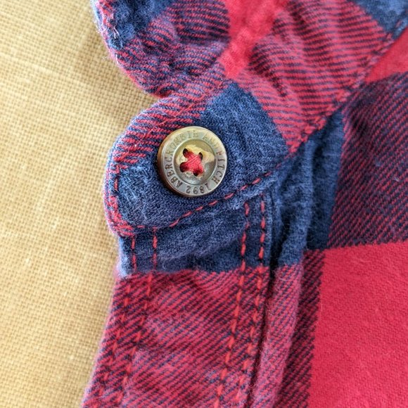 vintage holiday abercrombie and fitch red & blue checkered flannel womens size s - Picture 5 of 5